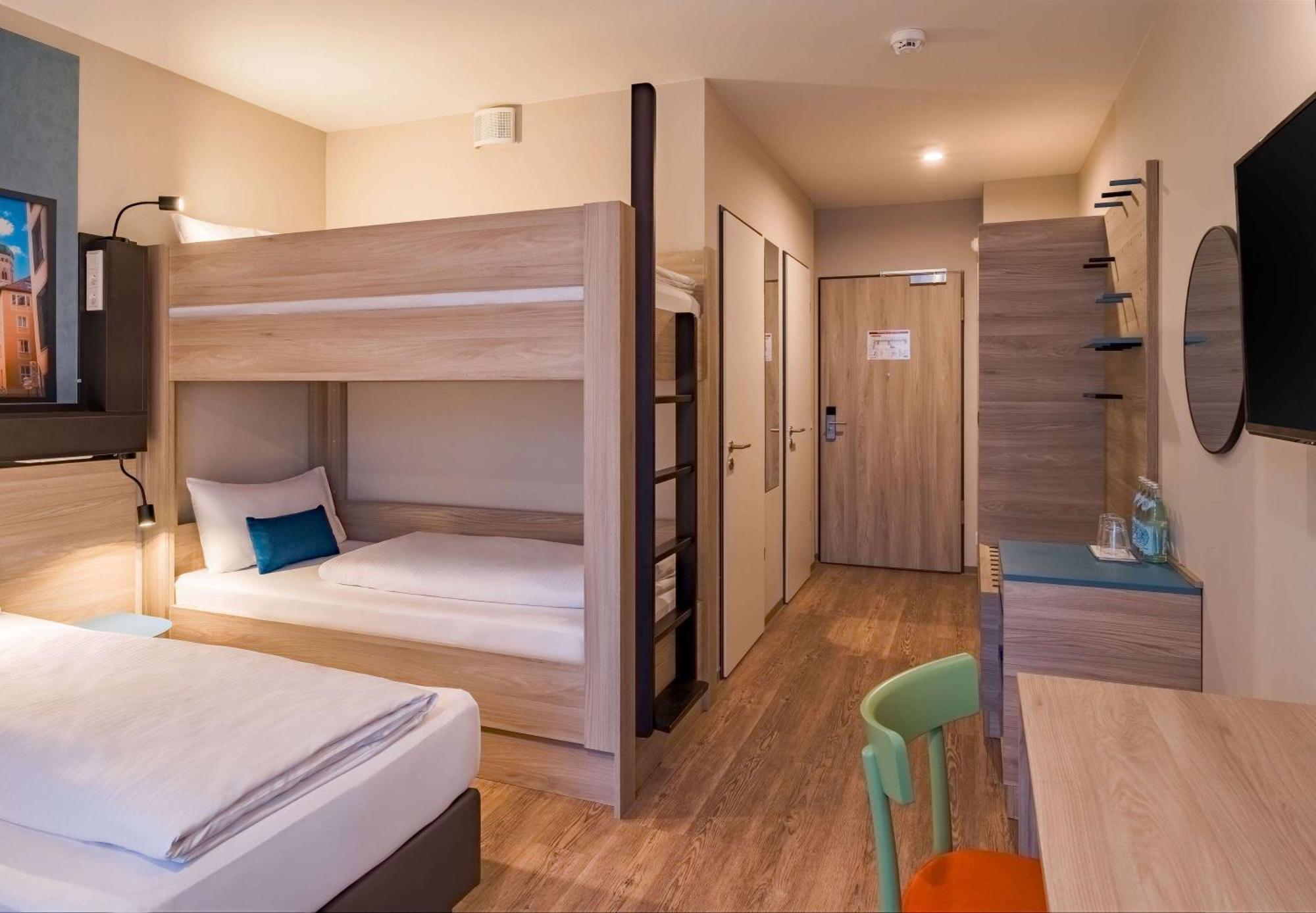 Ramada Encore By Wyndham Messe Hotel 3*